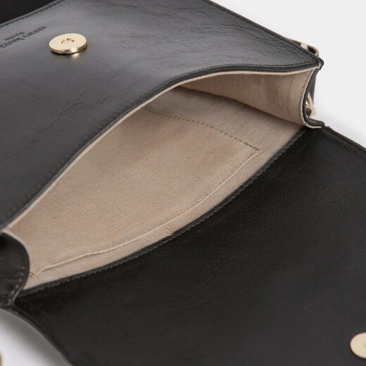 AK013 The Perfect Square Crossbody Bag Nappa Soft Black