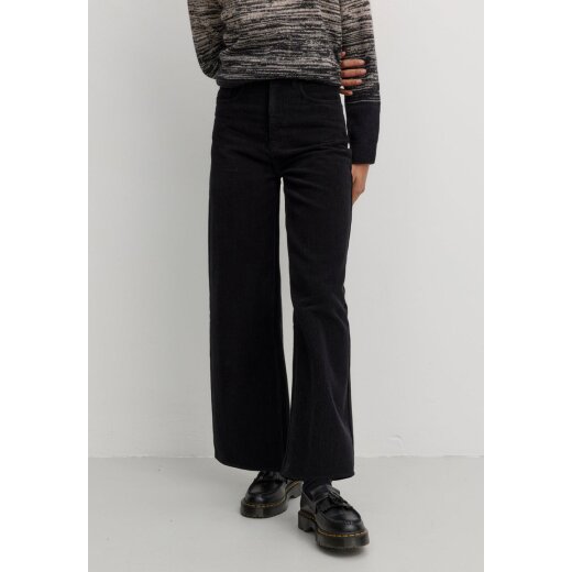 ERICA CORDUROY black