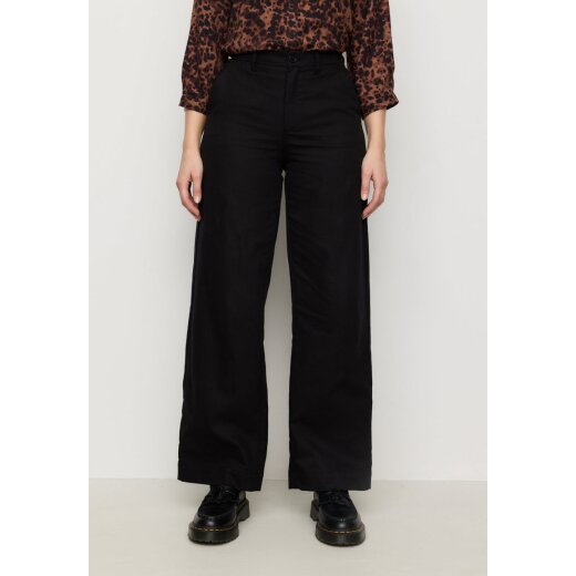 LIGULARIA   black