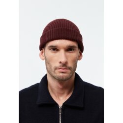 GBChristof Wine Red