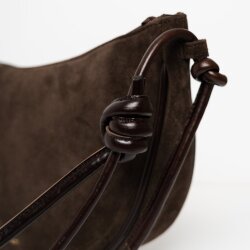 AK028 LARGE half moon SUEDE MIX MOCHA