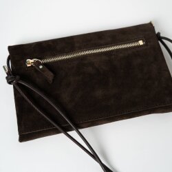 Cute Clutch Suede Mocha