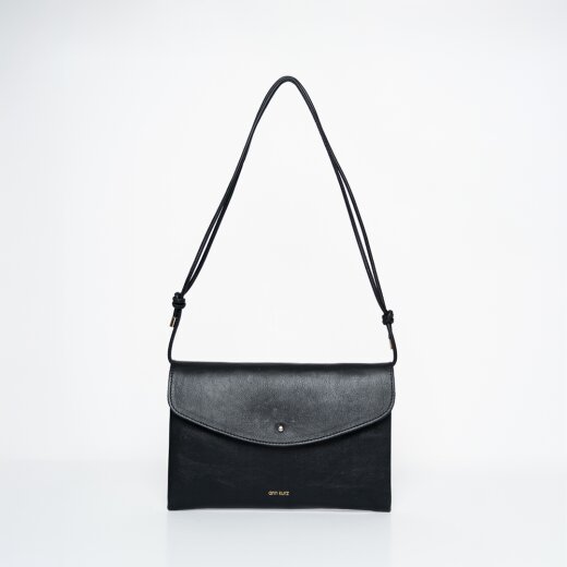 Cute Clutch Nappa Black