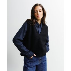 Cropped Vest - True Black